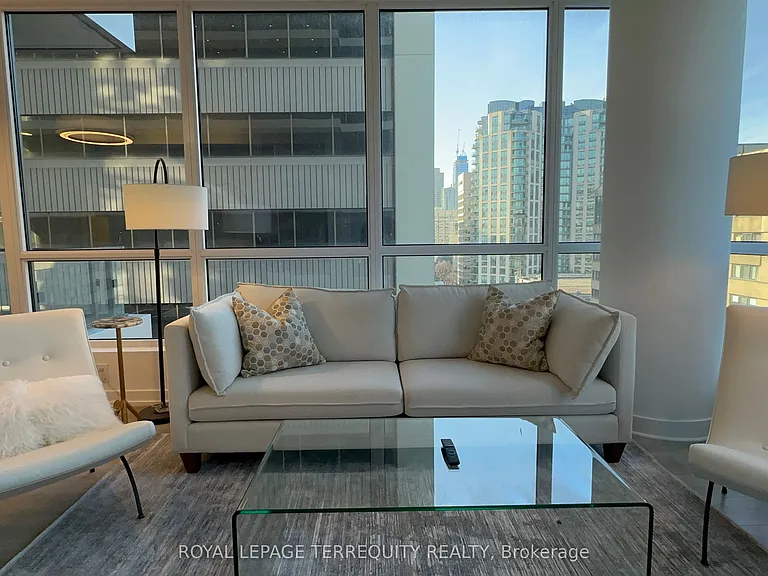 395 Bloor St E #1104 — Photo 6