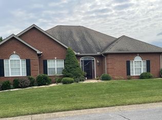 2262 Keltic Pl, Morristown, TN 37814
