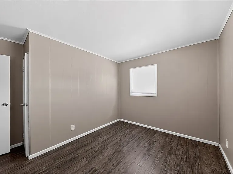 4176 Mapleleaf Dr — Photo 6