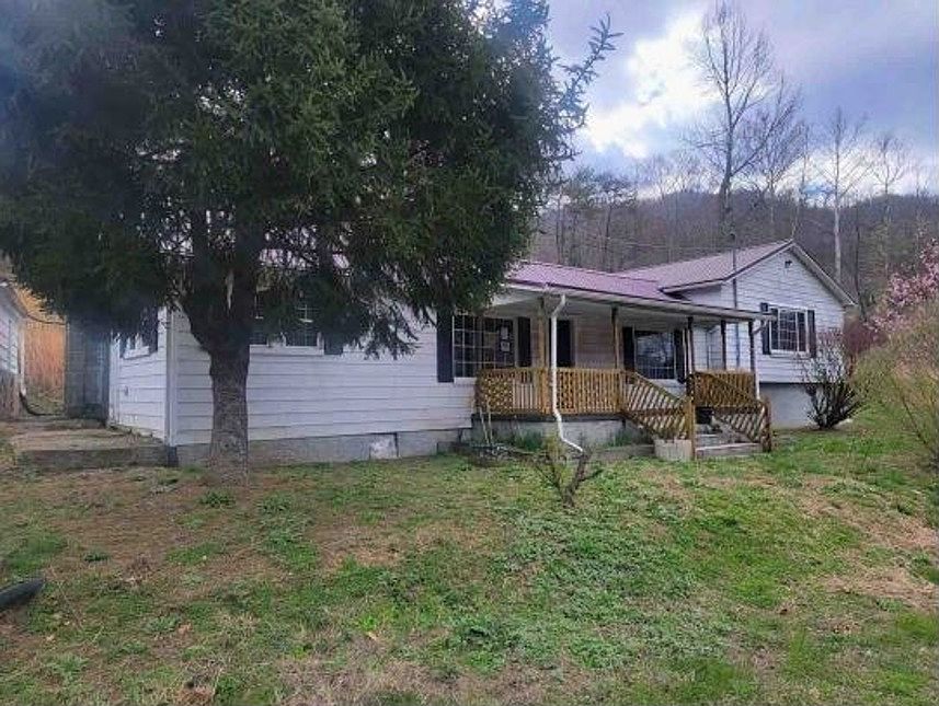 97 W Johnson St, Cumberland, KY 40823 Zillow