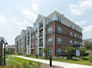401 Cobblestone Dr APT 309, Fredericksburg, VA 22401