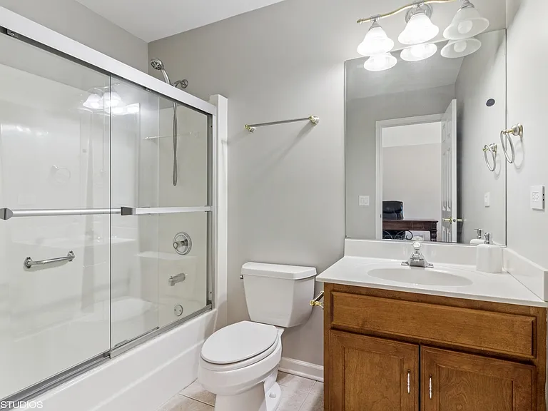 3304 Rollingridge Rd — Photo 29