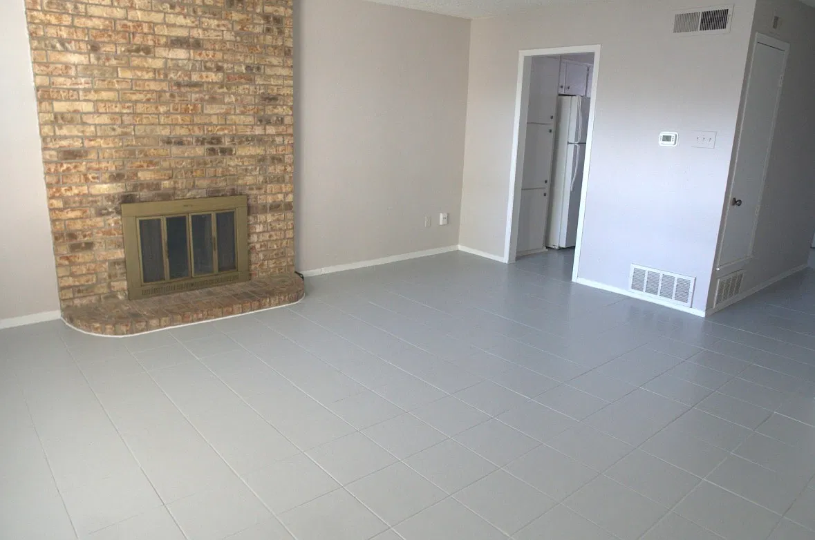 2 bed, 1.5 bath, 1100 sqft, $1,350 — Photo 1