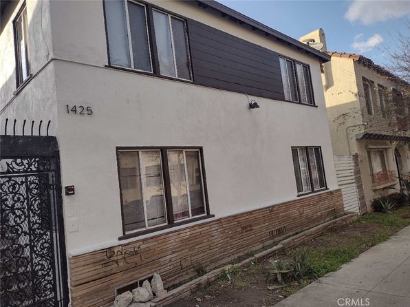 1425 Cedar Ave