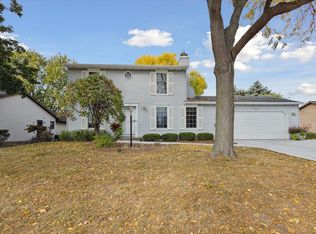 2406 Kubale Ln, Green Bay, WI 54313