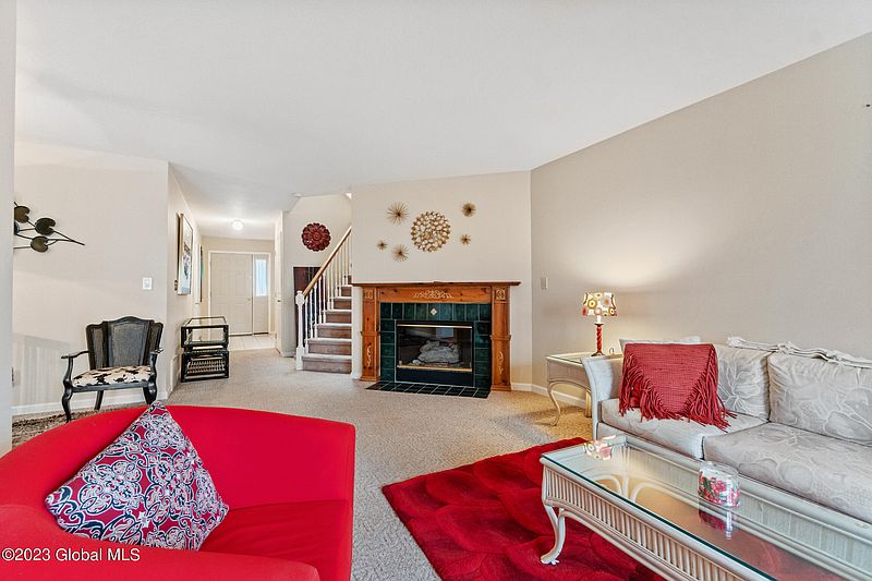 5th image of 75 Bridgewood Lane