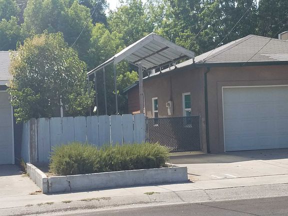 2nd image of 614 Brown Ave