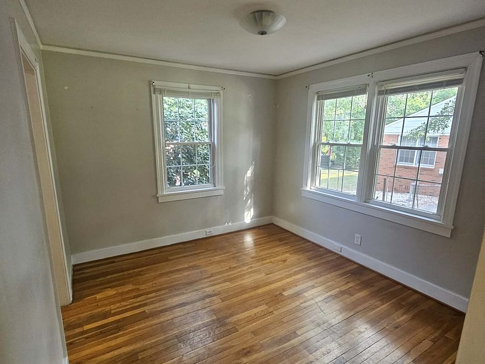 1st image of 1442 Troupe St #1