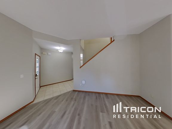 2nd image of 16217 87th Ave E