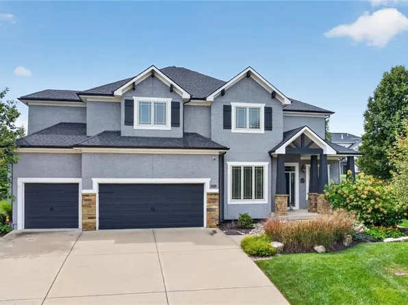 16805 Bluejacket St, Overland Park, KS 66221