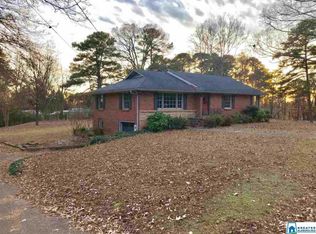 549 Garst Dr, Gardendale, AL 35071