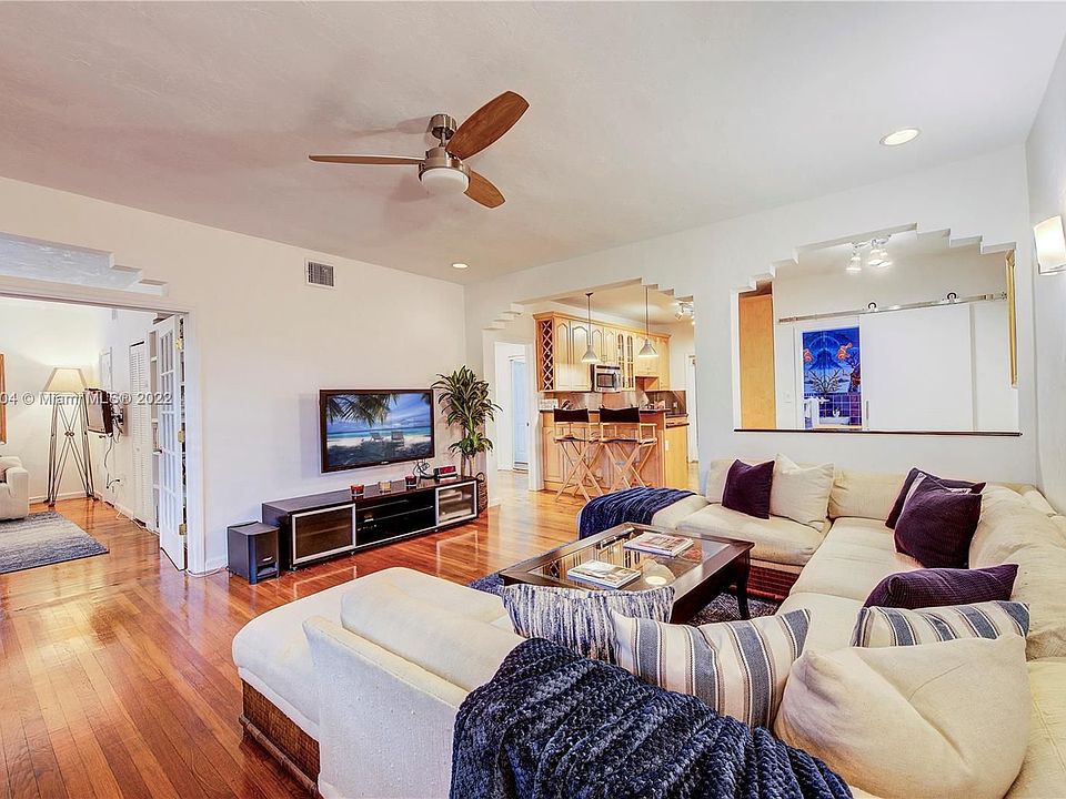 1st image of 1325 Meridian Ave APT 11