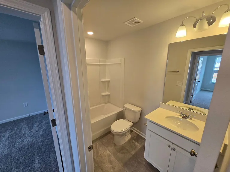 611 Glen Clova — Photo 13