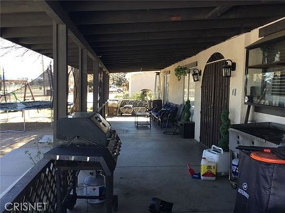 3rd image of 10262 Kern Ave