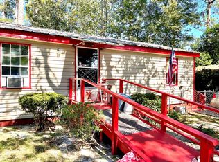 65 Parker St, Mc Rae, GA 31055