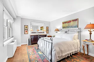 Sold by Engel & Völkers New York City