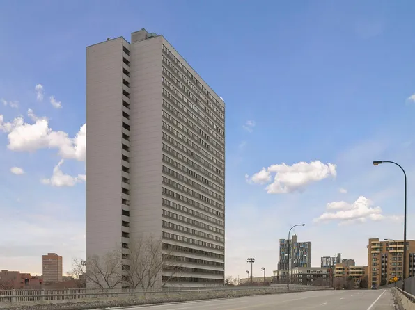 1920 S 1st St APT 2306, Minneapolis, MN 55454