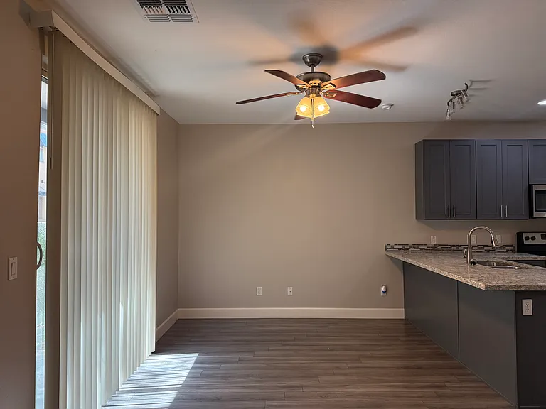 1406 W Main St #104 — Photo 29