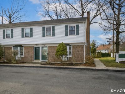 245 Sunnyridge Avenue APT 33, Fairfield, CT, 06824