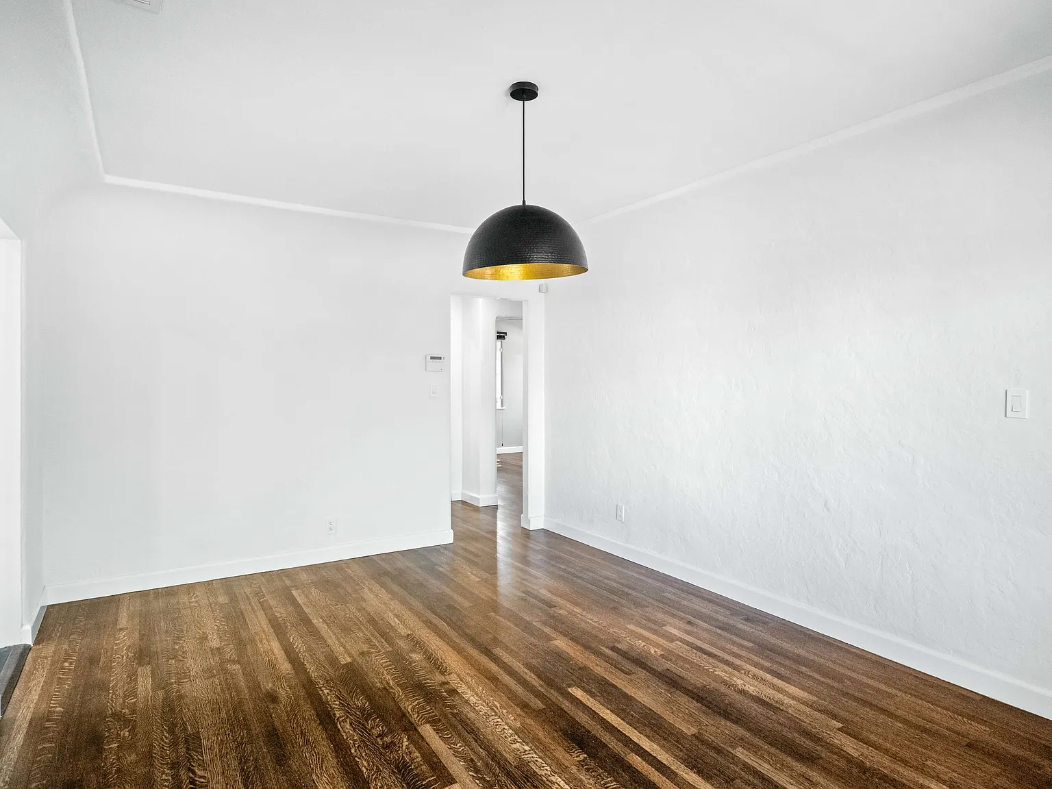 1516 South Crest Drive - 1 — Photo 3