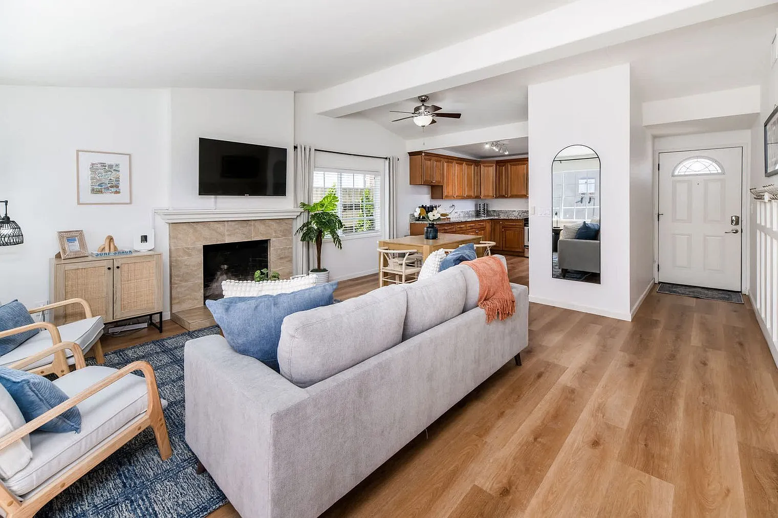 5 bed, 3.0 bath, $9,170 — Photo 4