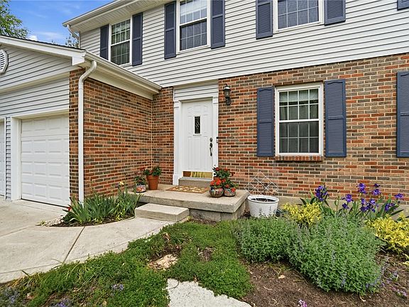 5th image of 4024 Locus Bend Dr
