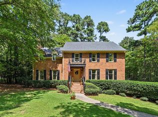1812 Grand Oaks Rd, Durham, NC 27712