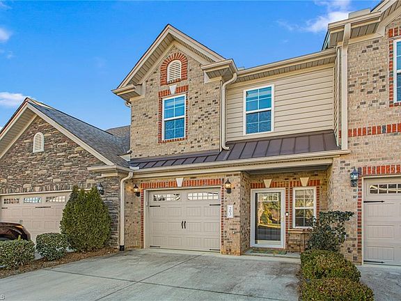 3rd image of 203 Zurich Ct