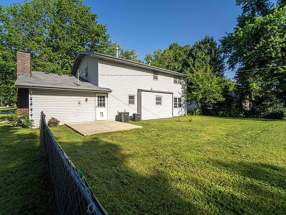 4th image of 5486 S Clay Avenue