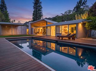 2538 Hutton Dr, Beverly Hills, CA 90210
