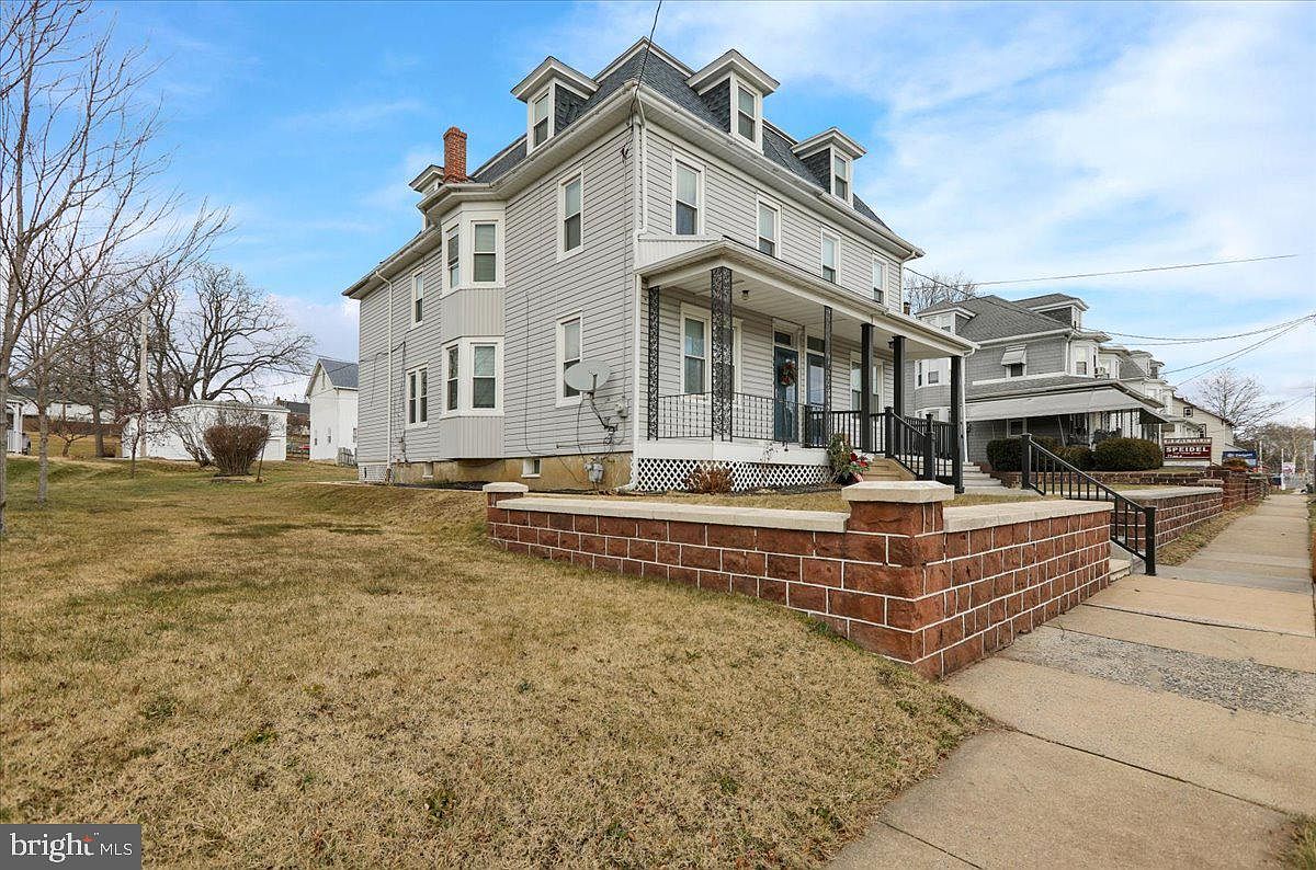 3437 Penn Ave, Sinking Spring, PA 19608 | Zillow