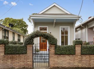 8322 Willow St, New Orleans, LA 70118