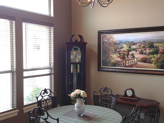 4th image of 1726 Karis Ct
