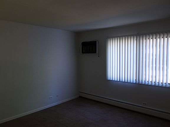 2nd image of 2200 Bayside Dr Unit 1