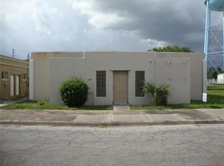107 E Crystal Ave, Lake Wales, FL 33853