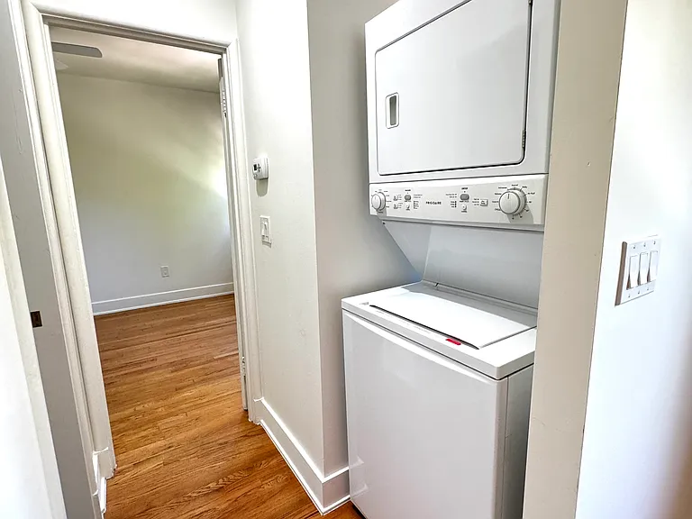 937 E California Blvd #6 — Photo 9