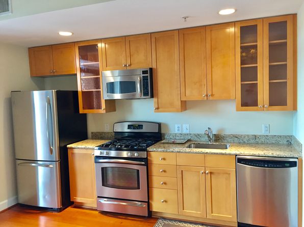 3600 S Glebe Rd S #506