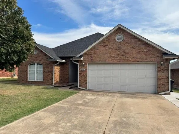 1800 Jordan Dr, Moore, OK 73160