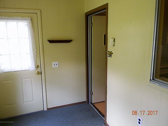 5th image of 80 Franklin Lane #C