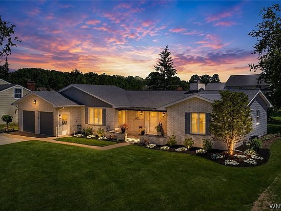 2nd image of 377 Glengrove Dr