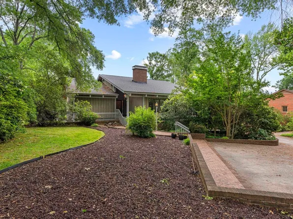 211 Old Town Way, Simpsonville, SC 29681