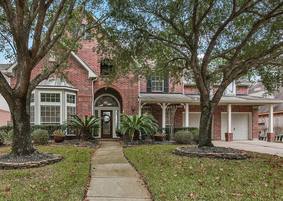1st image of 2727 Shannon Forest Ct