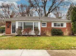35611 Minton St, Livonia, MI 48150