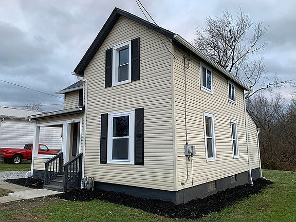 2nd image of 221 Water St