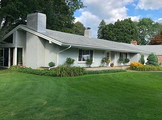 1328 Central Dr, Erie, PA 16505