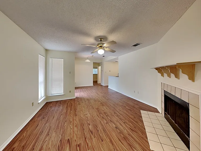 4509 Ebbtide Ct — Photo 6