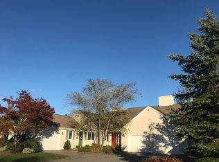 13 Classic Cir UNIT 13, Mashpee, MA 02649