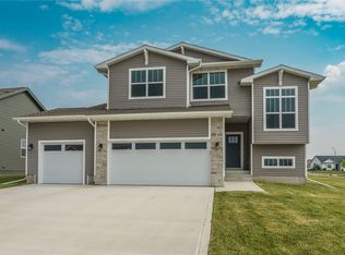 233 11th Ct NW, Bondurant, IA 50035
