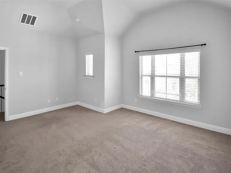 6162 Blythe Dr — Photo 8