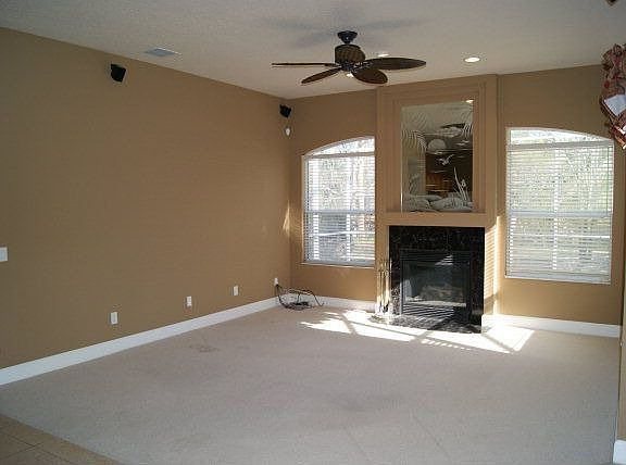 4th image of 3 Lakeside Pl E